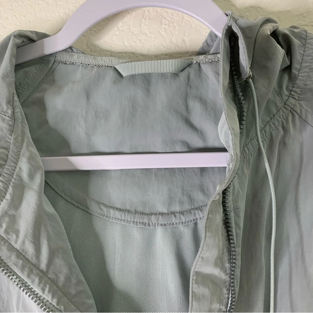 Lululemon womens gray pack & glyde full zip hooded jacket 4